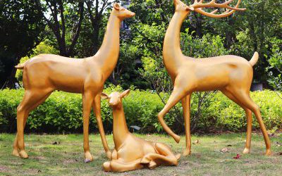 玻璃鋼仿銅公園仿真動(dòng)物一家三口梅花鹿雕塑