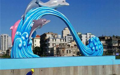 大型廣場(chǎng)擺放跳躍的玻璃鋼海豚雕塑