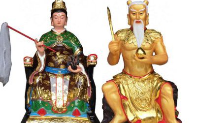 寺廟景區(qū)擺放女?huà)z和伏羲玻璃鋼彩繪雕塑