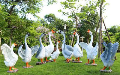 草坪玻璃鋼創意彩繪仿真動物鵝雕塑