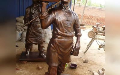 景區飯店玻璃鋼店小二人物仿銅雕