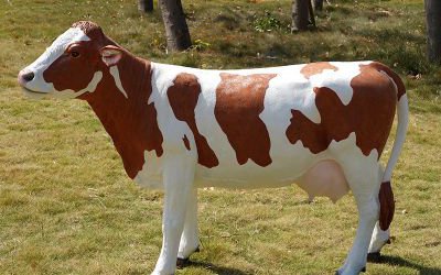 景區(qū)玻璃鋼仿真牛雕塑