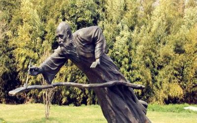 玻璃鋼仿銅舞墨潑墨畫家張大千雕塑