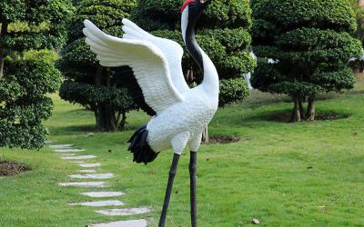 公園景區玻璃鋼仿真仙鶴雕塑