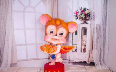 玻璃鋼彩繪室內(nèi)裝飾卡通老鼠雕塑