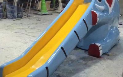 景區游樂園玻璃鋼彩繪抽象滑梯卡通大象雕塑