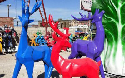 公園廣場創意玻璃鋼彩繪幾何鹿雕塑