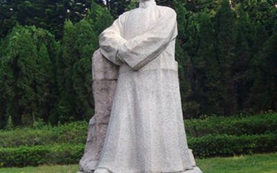 公園景區(qū)近代名人作家玻璃鋼人物景觀魯迅雕塑