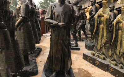 景區校園玻璃鋼仿銅魯迅雕塑