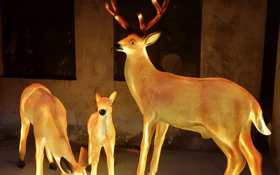 發光梅花鹿玻璃鋼雕塑