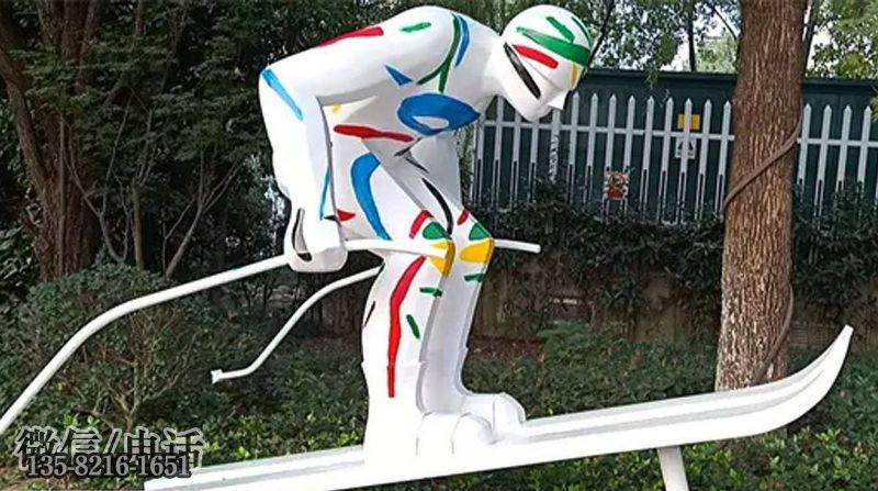 玻璃鋼彩繪滑雪運(yùn)動人物雕塑 玻璃鋼彩繪滑雪運(yùn)動人物雕塑